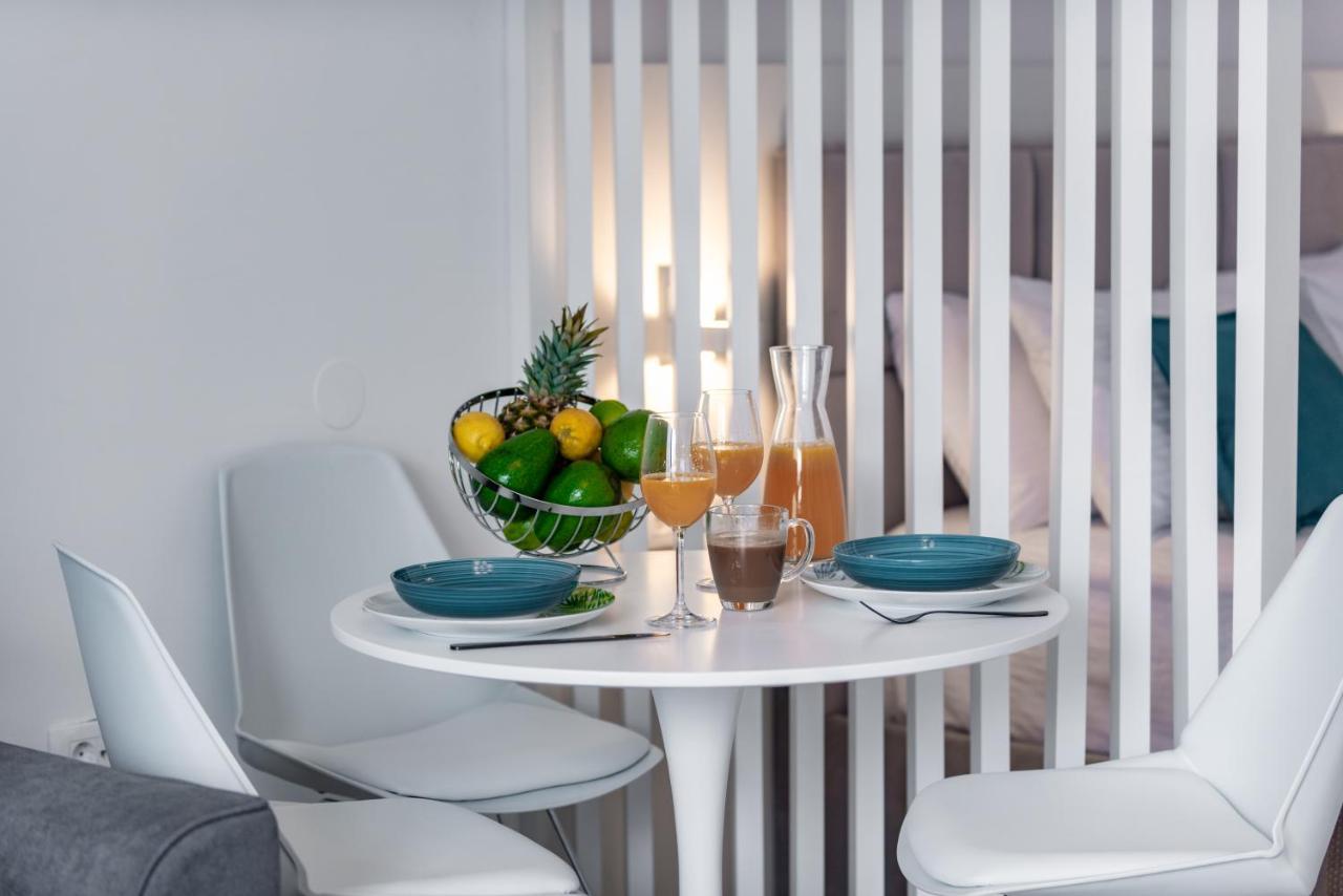 Central Deluxe Studio Apartment Дубровник Екстериор снимка